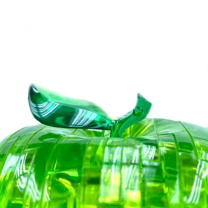 Apple (Green) Dimension: 75mm x 75mm x 75mm Color: Green Number of Pieces: 44 Weight: 220g