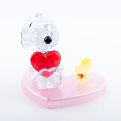 Peanuts - Snoopy Hug Heart